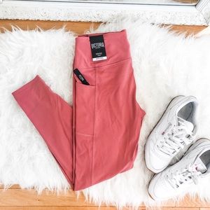 Victoria’s Secret Victoria Sport Knockout Tight